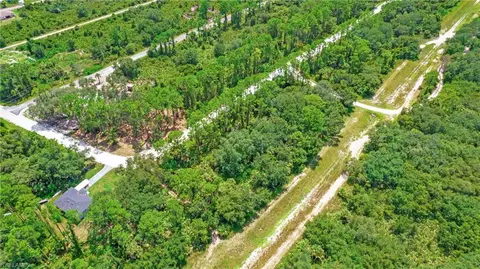 4235 E 31st St, Alva, FL 33920 photo 4