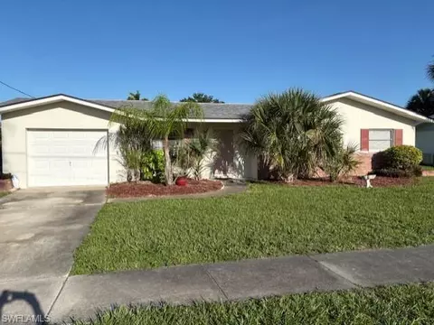 4425 N Atlantic Cir, North Fort Myers, FL 33903