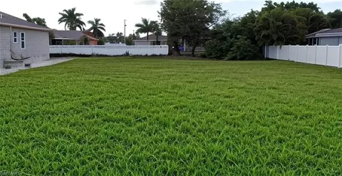 3036 SW 22nd Pl, Cape Coral, FL 33914