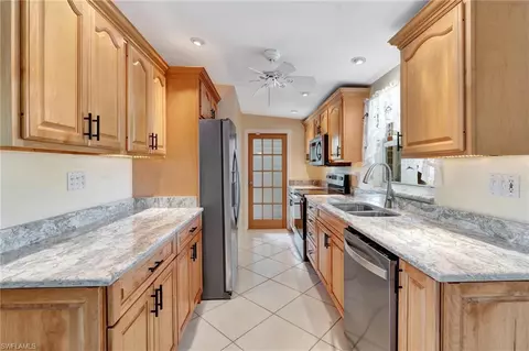 2160 Harbor Ln, Naples, FL 34104 photo 17