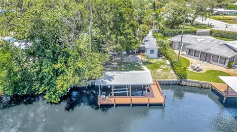 2160 Harbor Ln, Naples, FL 34104 photo 40