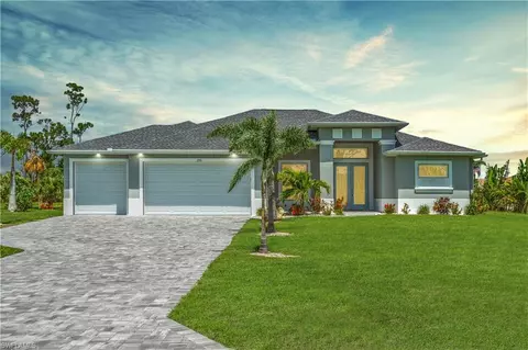291 Rotonda Blvd S, Rotonda West, FL 33947
