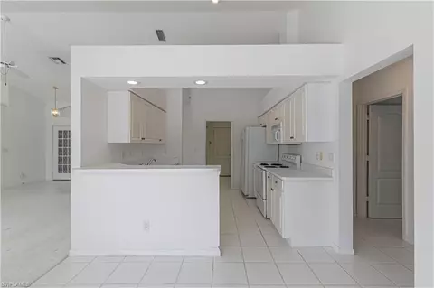 Kitchen - 926 Marble Dr, Naples, FL 34104 photo 3 of 3