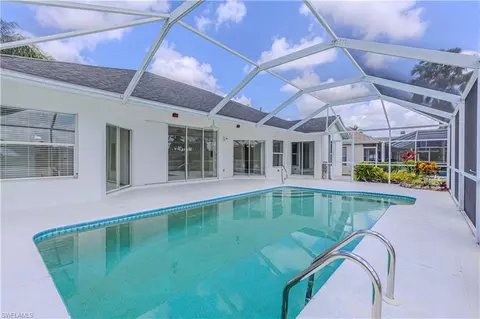 Exterior - 926 Marble Dr, Naples, FL 34104 photo 4 of 6