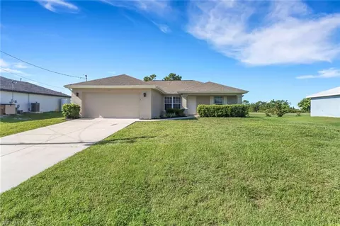 2204 NW 18th Ter, Cape Coral, FL 33993