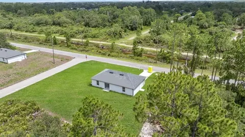 3707 E 20th St, Alva, FL 33920 photo 9