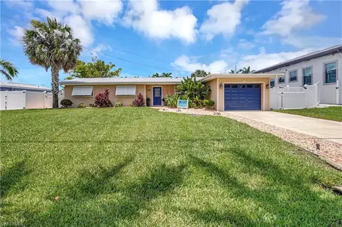 1105 Lenox Ct, Cape Coral, FL 33904