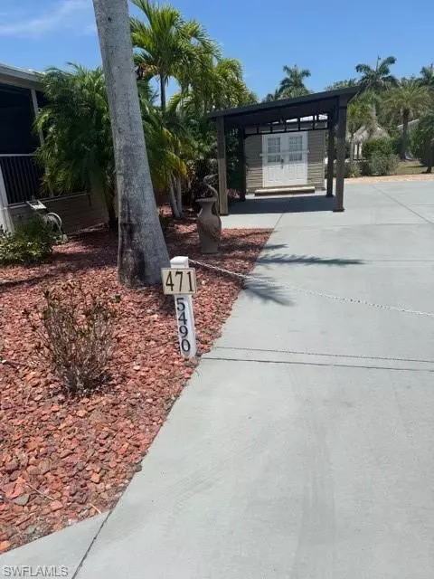 5490 Cypress Trail Resort Cir, Fort Myers, FL 33905