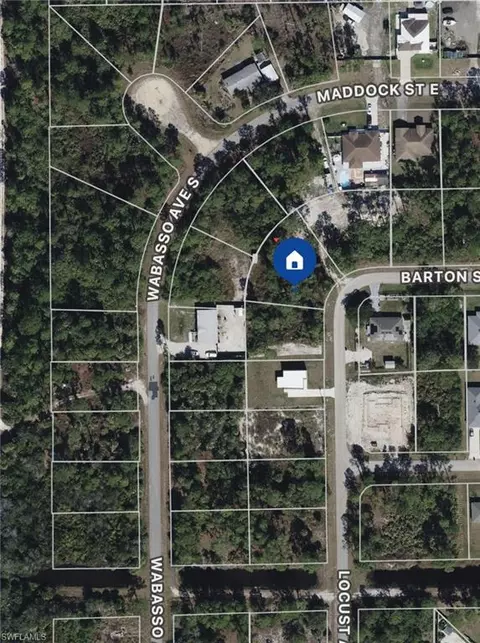 610 Locust Ave S, Lehigh Acres, FL 33974
