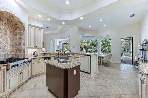 7610 Palmer Ct, Naples, FL 34113 photo 14