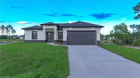 3103 Vilma Ave S, Lehigh Acres, FL 33976
