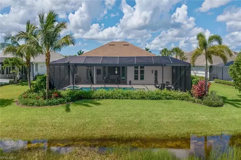 Exterior - 3187 Cotuit Ln, Naples, FL 34114 photo 6 of 8