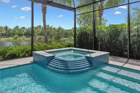 Exterior - 3187 Cotuit Ln, Naples, FL 34114 photo 3 of 8