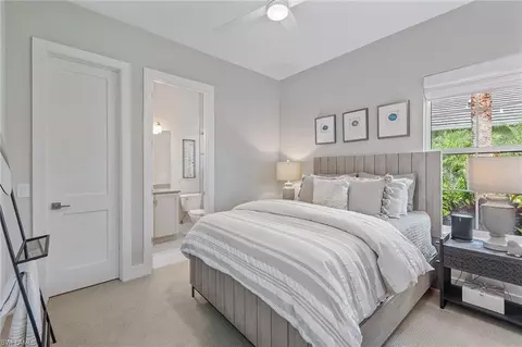 Bedroom - 3187 Cotuit Ln, Naples, FL 34114 photo 2 of 4