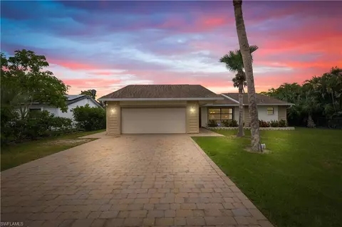 27780 Matheson Ave, Bonita Springs, FL 34135