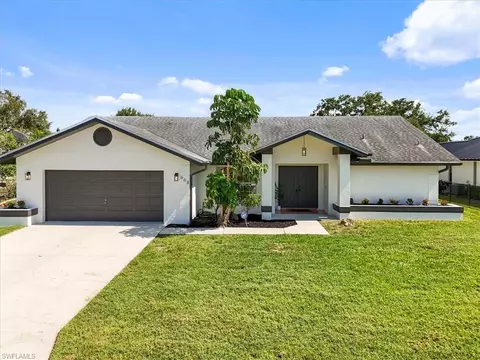 668 Astarias Cir, Fort Myers, FL 33919
