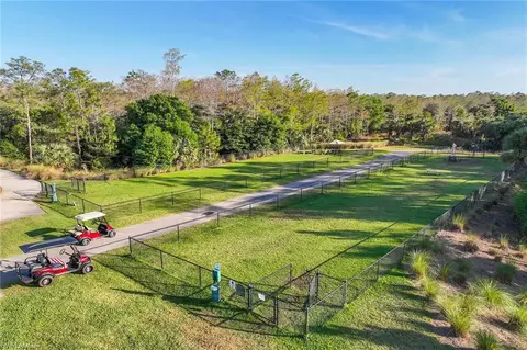 View/Area - 7773 Jacaranda Ln, Naples, FL 34114 photo 8 of 11