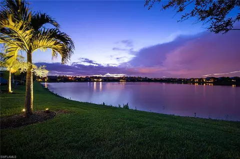 View/Area - 7773 Jacaranda Ln, Naples, FL 34114 photo 2 of 11