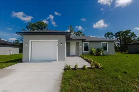 1129 Deauville St E, Lehigh Acres, FL 33974