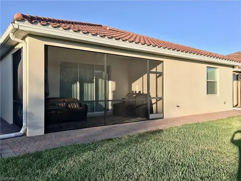 2338 Heydon Cir E, Naples, FL 34120 photo 10