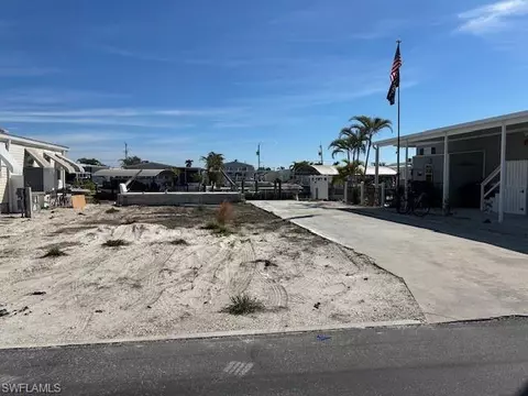 2998 Bowsprit Ln, Other, FL 33956