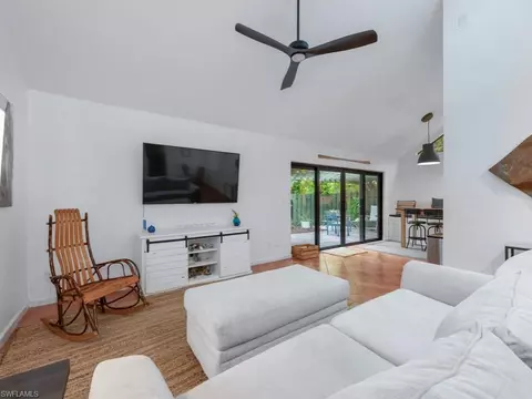 Living - 1271 Solana Rd #E4, Naples, FL 34103 photo 2 of 2
