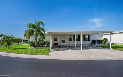 287 Rainbow Dr, North Fort Myers, FL 33903
