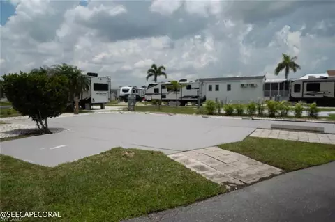 19681 Apt 328 Summerlin Rd, Fort Myers, FL 33908