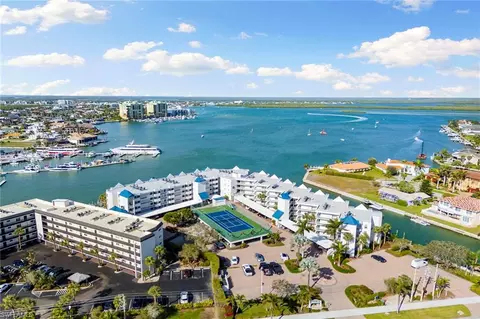 991 N Barfield Dr #204, Marco Island, FL 34145