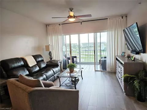 14811 Hole In One Cir #307, Fort Myers, FL 33919