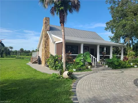 3170 30th Ave SE, Naples, FL 34117