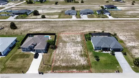 4218 NW 34th Ln, Cape Coral, FL 33993