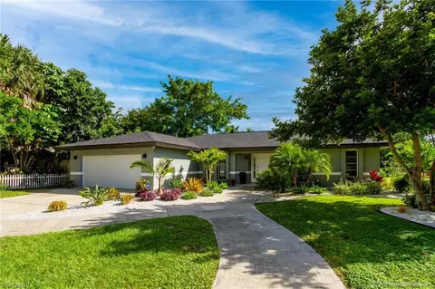 4925 Del Prado Blvd S, Cape Coral, FL 33904