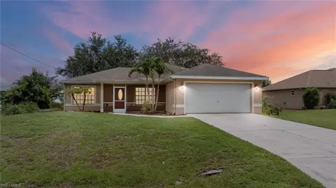 6140 Laurelwood Dr, Fort Myers, FL 33905