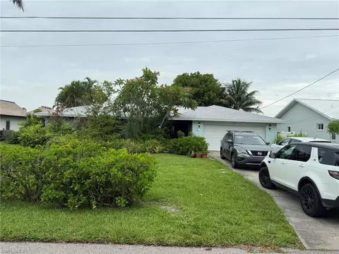 3610 SE 18th Pl, Cape Coral, FL 33904