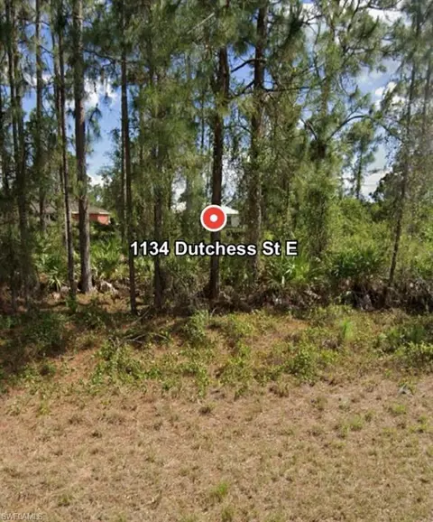 1134 Dutchess St E, Lehigh Acres, FL 33974