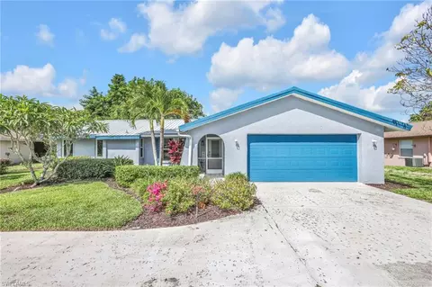 226 Pinehurst Cir, Naples, FL 34113