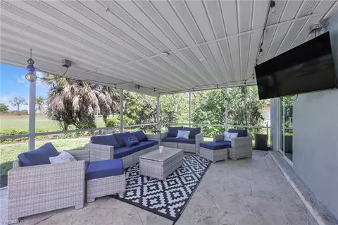Exterior - 226 Pinehurst Cir, Naples, FL 34113 photo 5 of 8