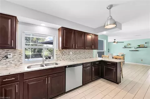Kitchen - 226 Pinehurst Cir, Naples, FL 34113 photo 3 of 3