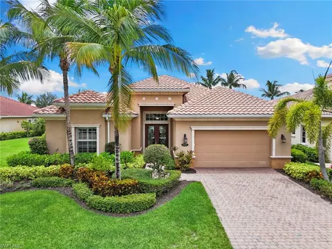 9307 Chiasso Cove Ct, Naples, FL 34114
