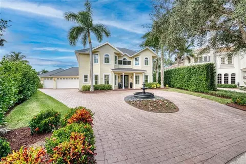 4009 Treadwater Ct, Naples, FL 34109