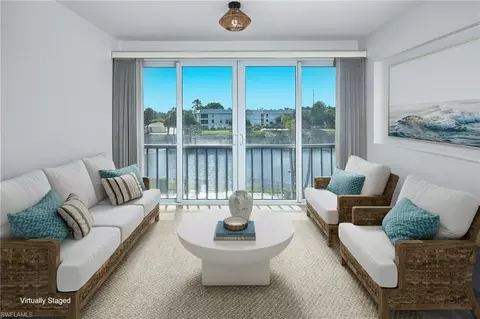 3100 Binnacle Dr #305, Naples, FL 34103