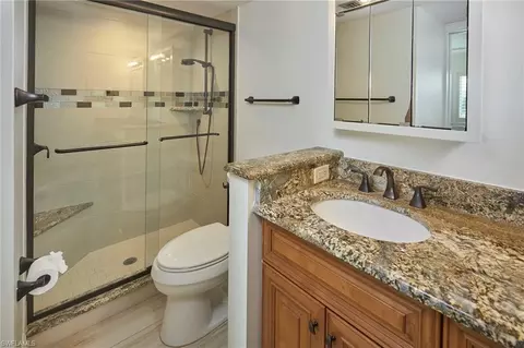 Bath - 3100 Binnacle Dr #305, Naples, FL 34103 photo 1 of 2