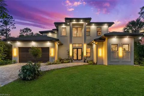 2227 21st St SW, Naples, FL 34117