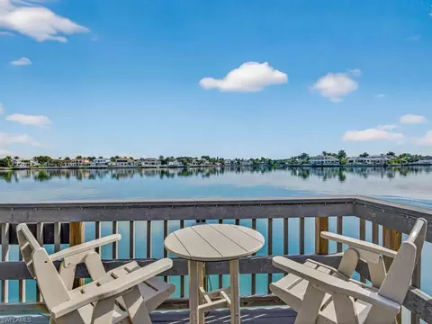 3500 Gulf Shore Blvd N #104, Naples, FL 34103