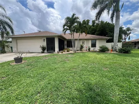 538 SE 32nd Ter, Cape Coral, FL 33904
