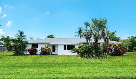 1632 Serenity Ln, Sanibel, FL 33957