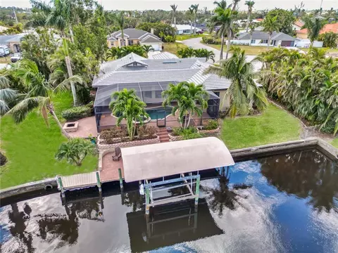 1041 S Town And River Dr, Fort Myers, FL 33919