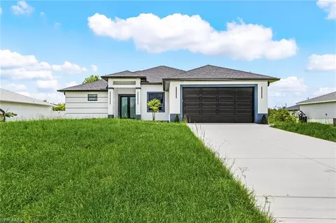 2813 24th St W, Lehigh Acres, FL 33971