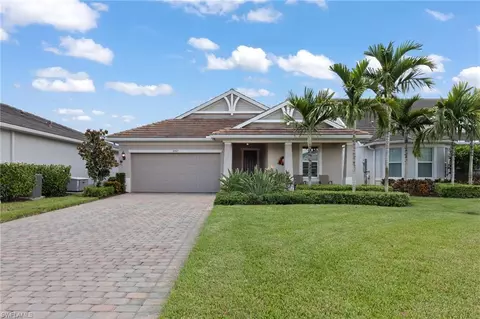 Exterior - 10507 Jackson Square Dr, Estero, FL 33928 photo 2 of 15